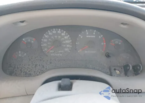 2000 Ford Mustang z USA, uszkodzony, nr VIN 1FAFP4444YF197862